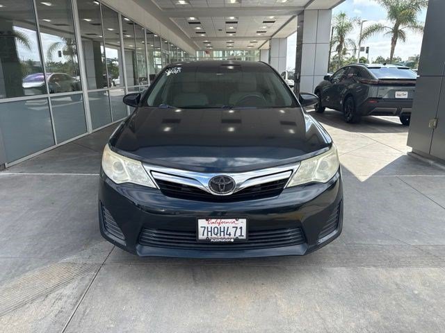 Used 2014 Toyota Camry LE FWD image 10
