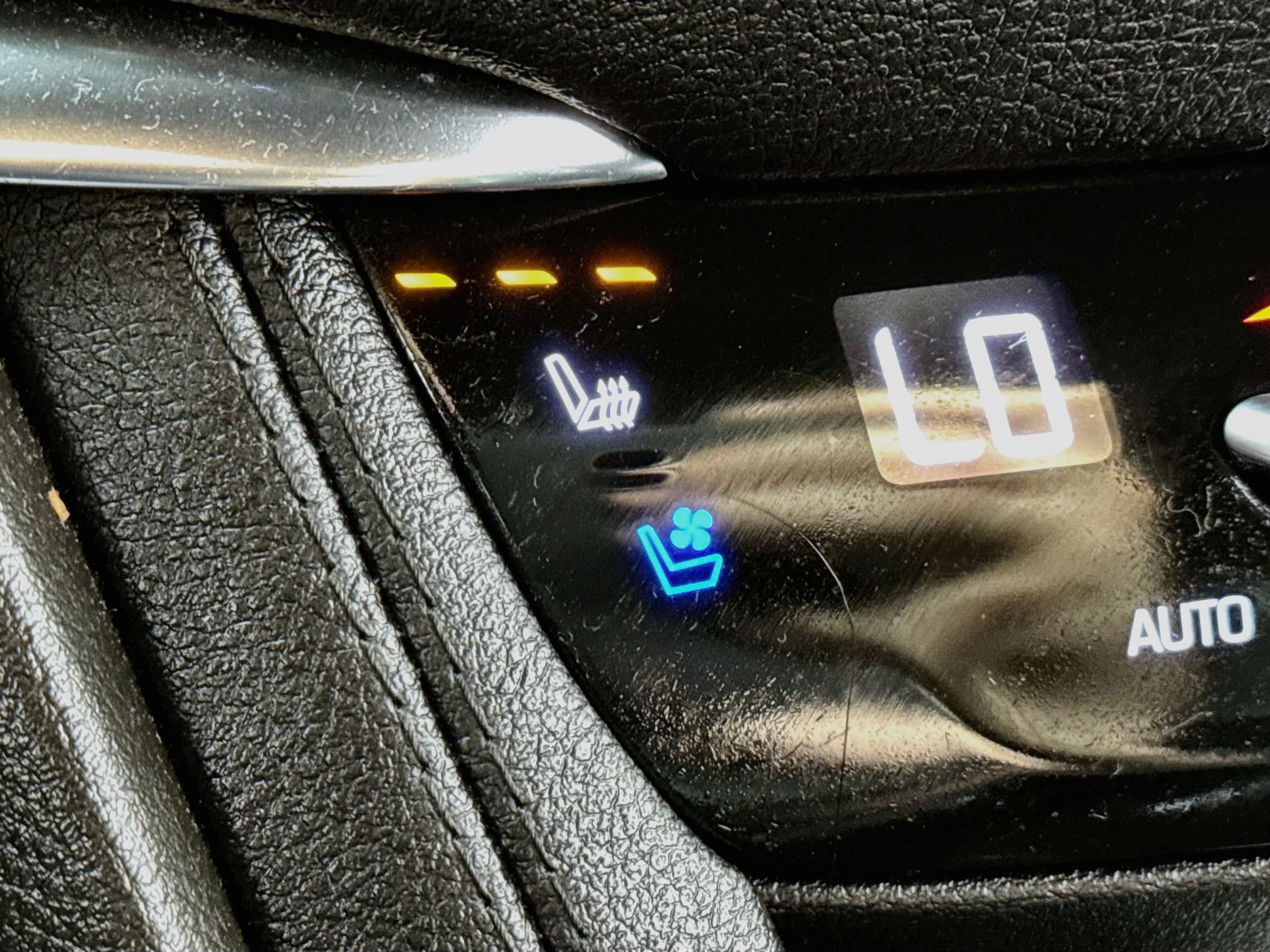 Used 2023 Cadillac XT5 Premium Luxury AWD/4WD image 5