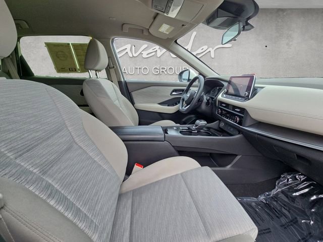 Used 2023 Nissan Rogue SV FWD image 24
