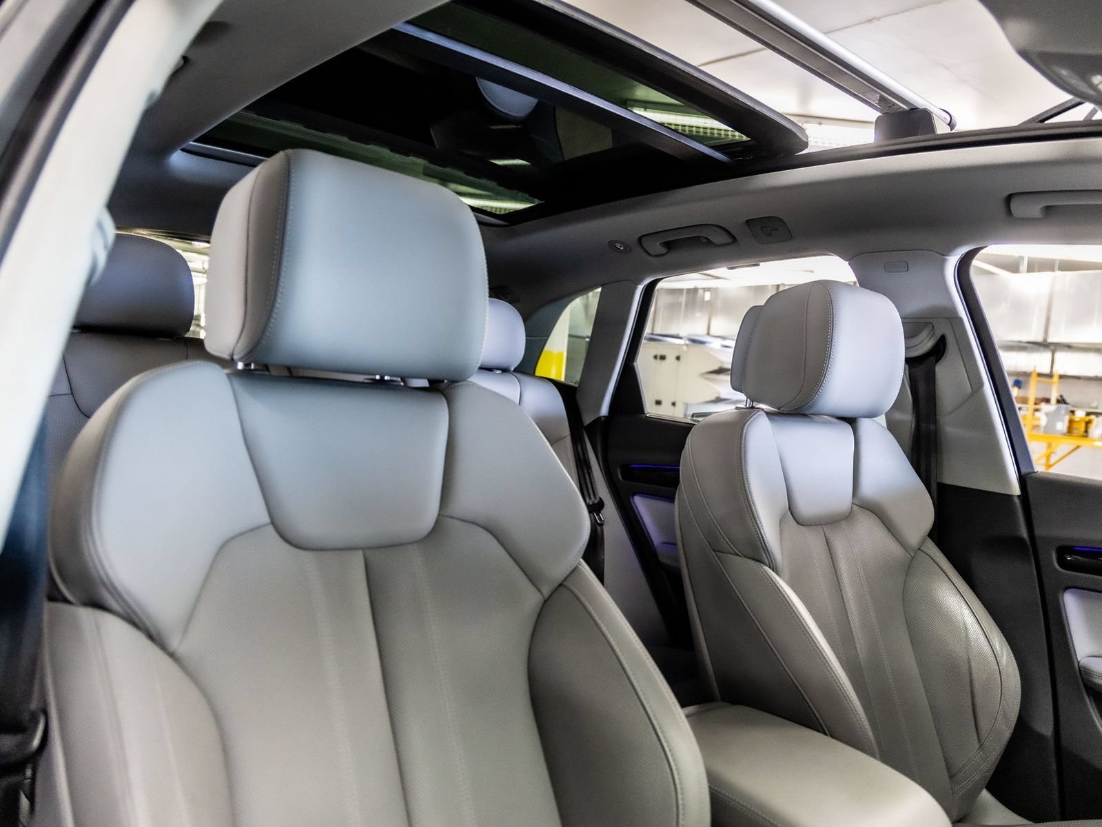 Used 2019 Audi Q5 Prestige w/ Prestige Package AWD/4WD image 32