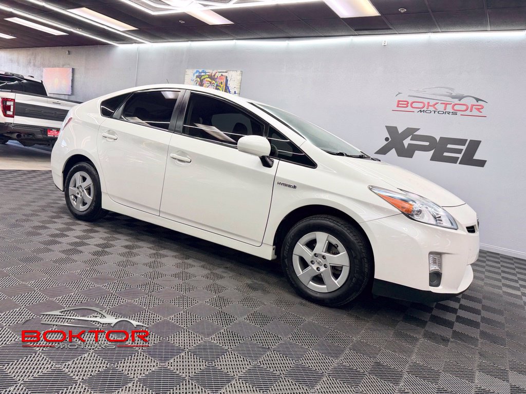 Used 2011 Toyota Prius Four w/ Navigation Pkg FWD image 1