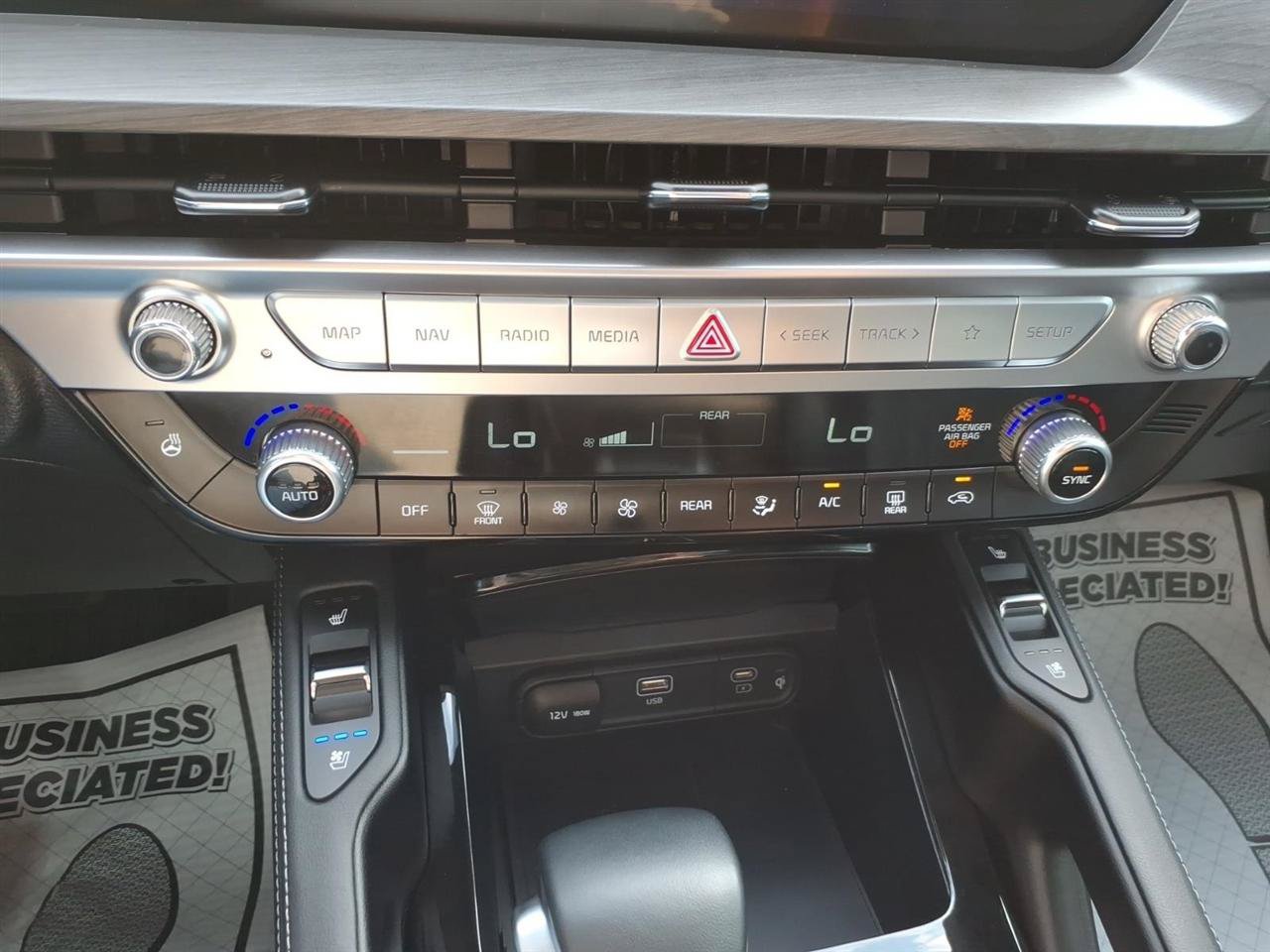 Used 2025 Kia Telluride EX X-Line AWD/4WD image 16