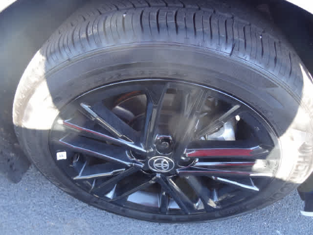 Used 2026 Toyota Camry SE AWD/4WD image 15
