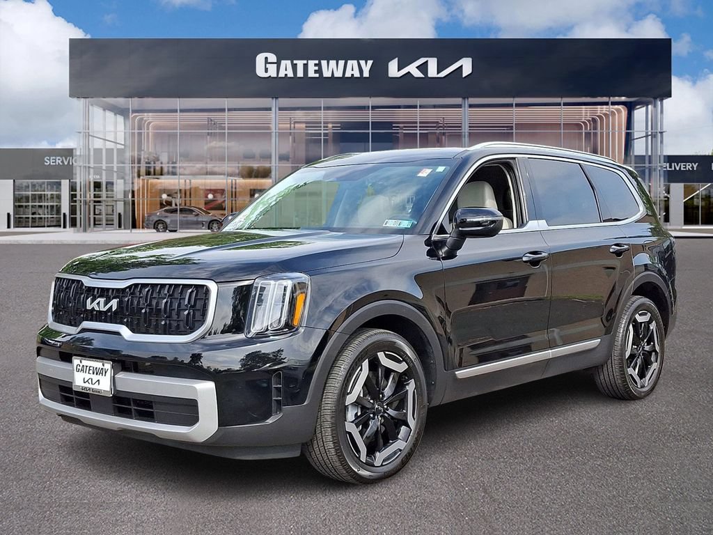 Certified 2023 Kia Telluride EX w/ EX Captain's Chair Package AWD/4WD image 1