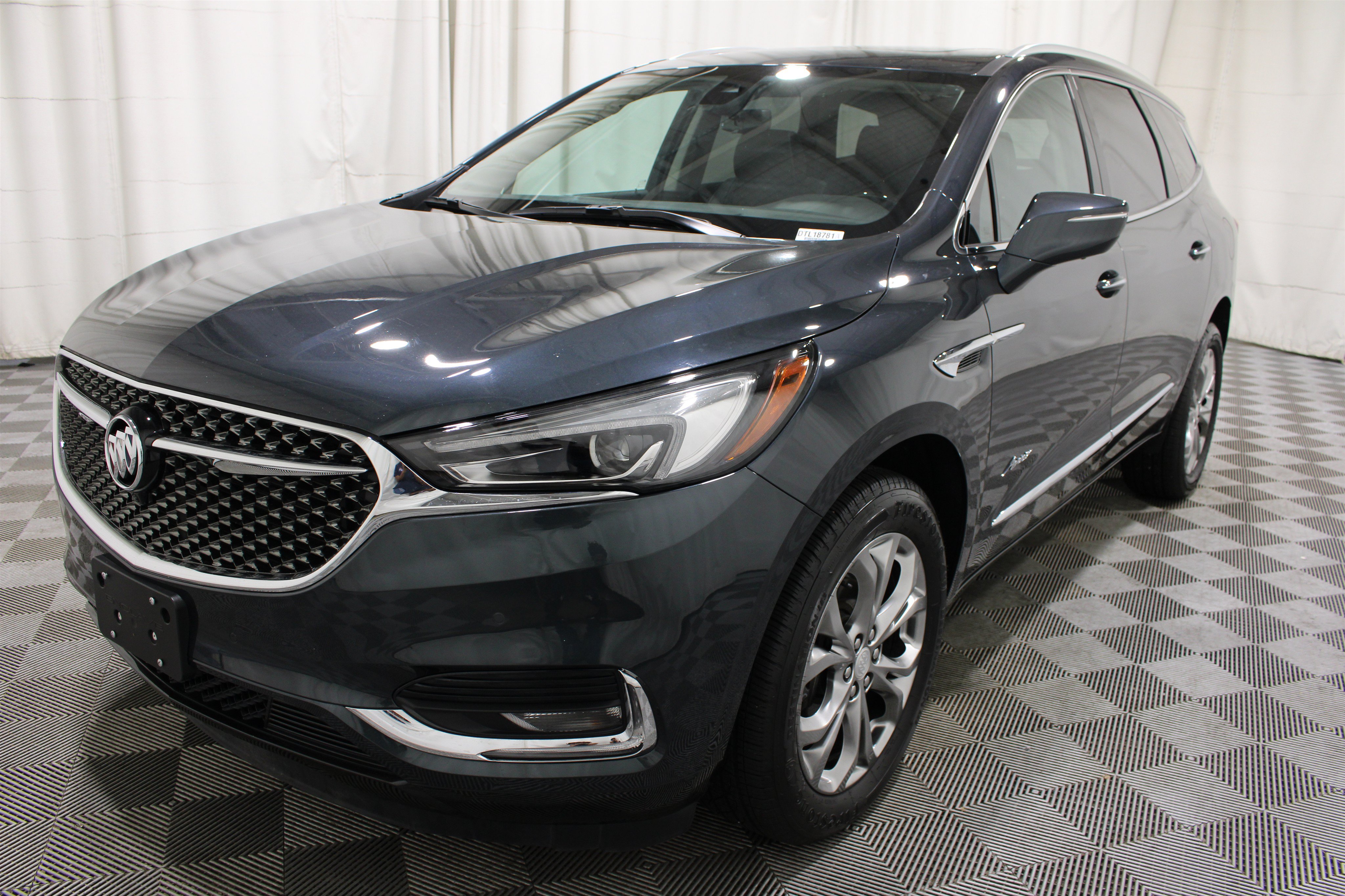 Used 2019 Buick Enclave Avenir w/ Avenir Technology Package FWD image 38