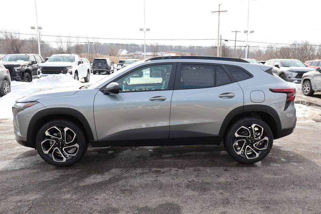 New 2026 Chevrolet Trax RS w/ Sunroof Package image 25