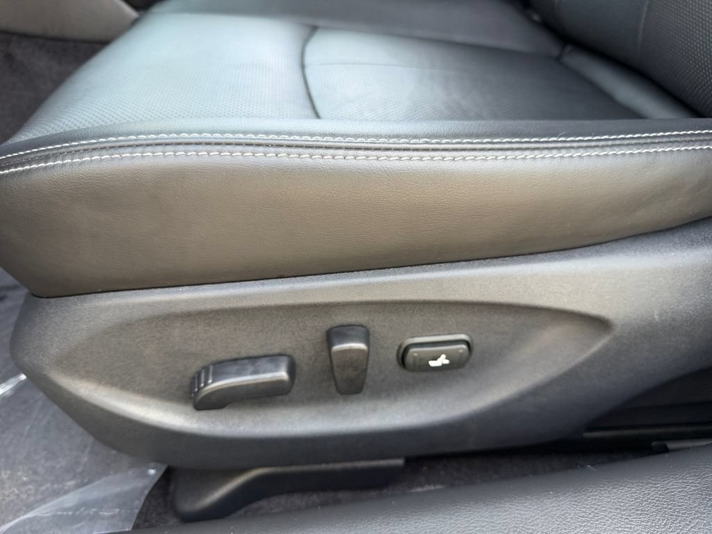 Used 2024 INFINITI Q50 Luxe w/ Cargo Package AWD/4WD image 17