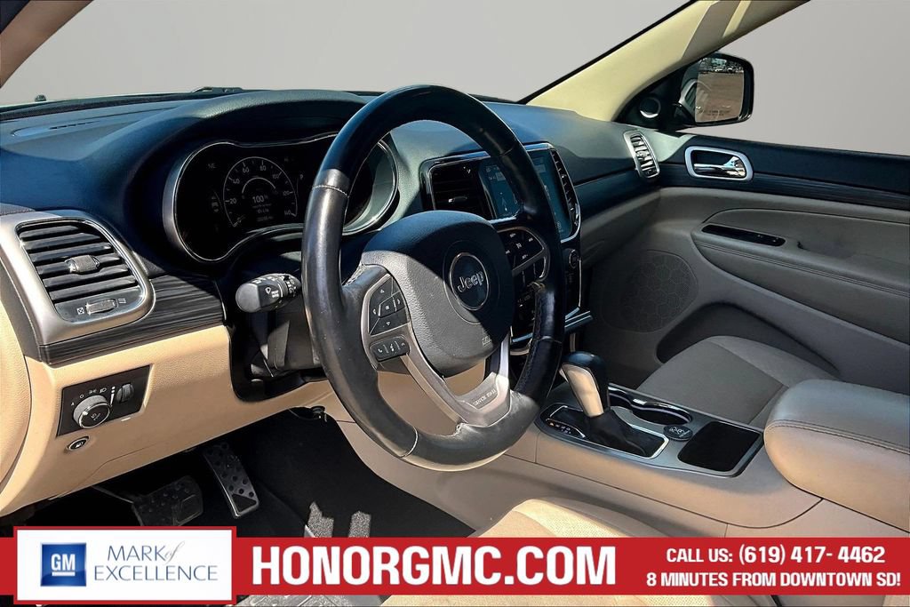 Used 2022 Jeep Grand Cherokee Laredo E w/ Security & Convenience Group AWD/4WD image 17