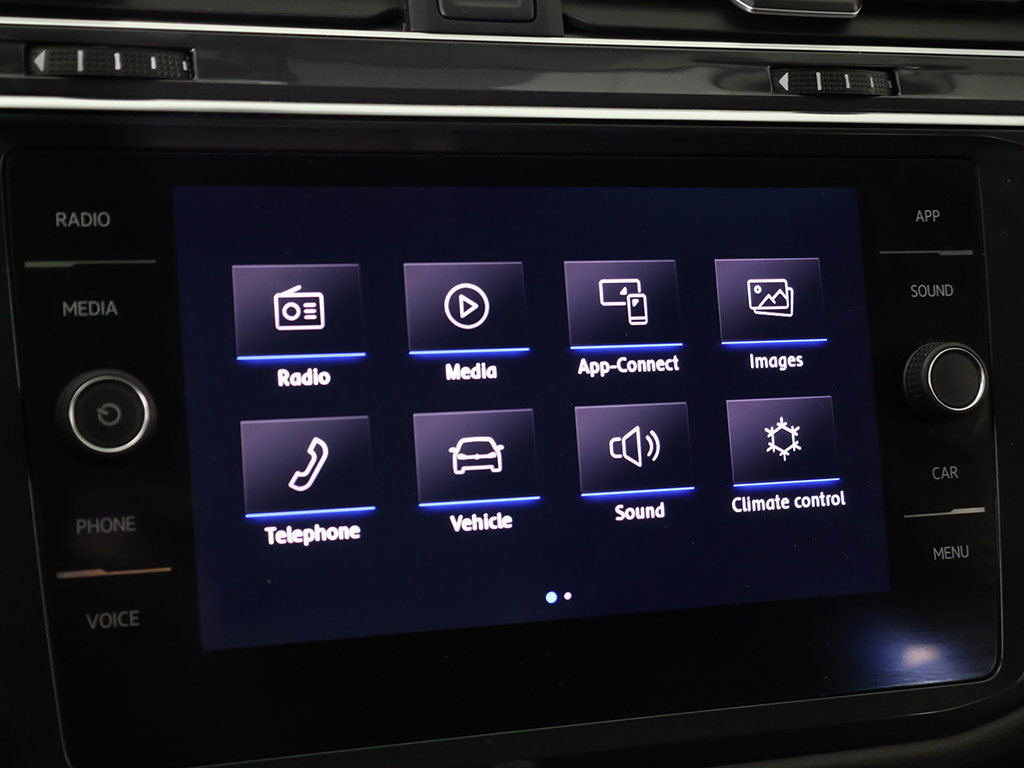 Used 2020 Volkswagen Tiguan SE w/ Panoramic Sunroof Package AWD/4WD image 49