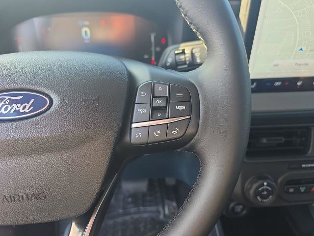 Certified 2025 Ford Maverick Lariat w/ Black Appearance Package image 27