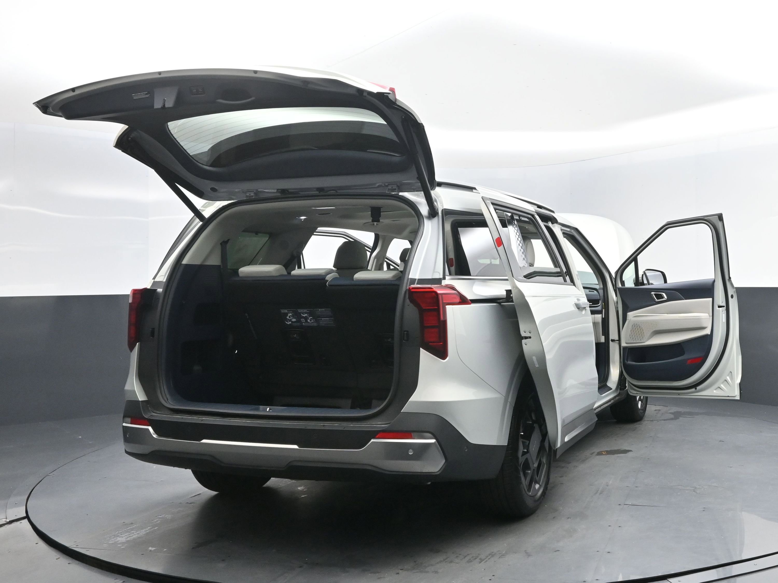 New 2026 Kia Carnival SX image 19