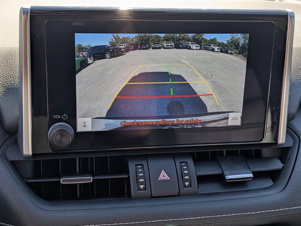 Used 2023 Toyota RAV4 XLE Premium FWD image 18