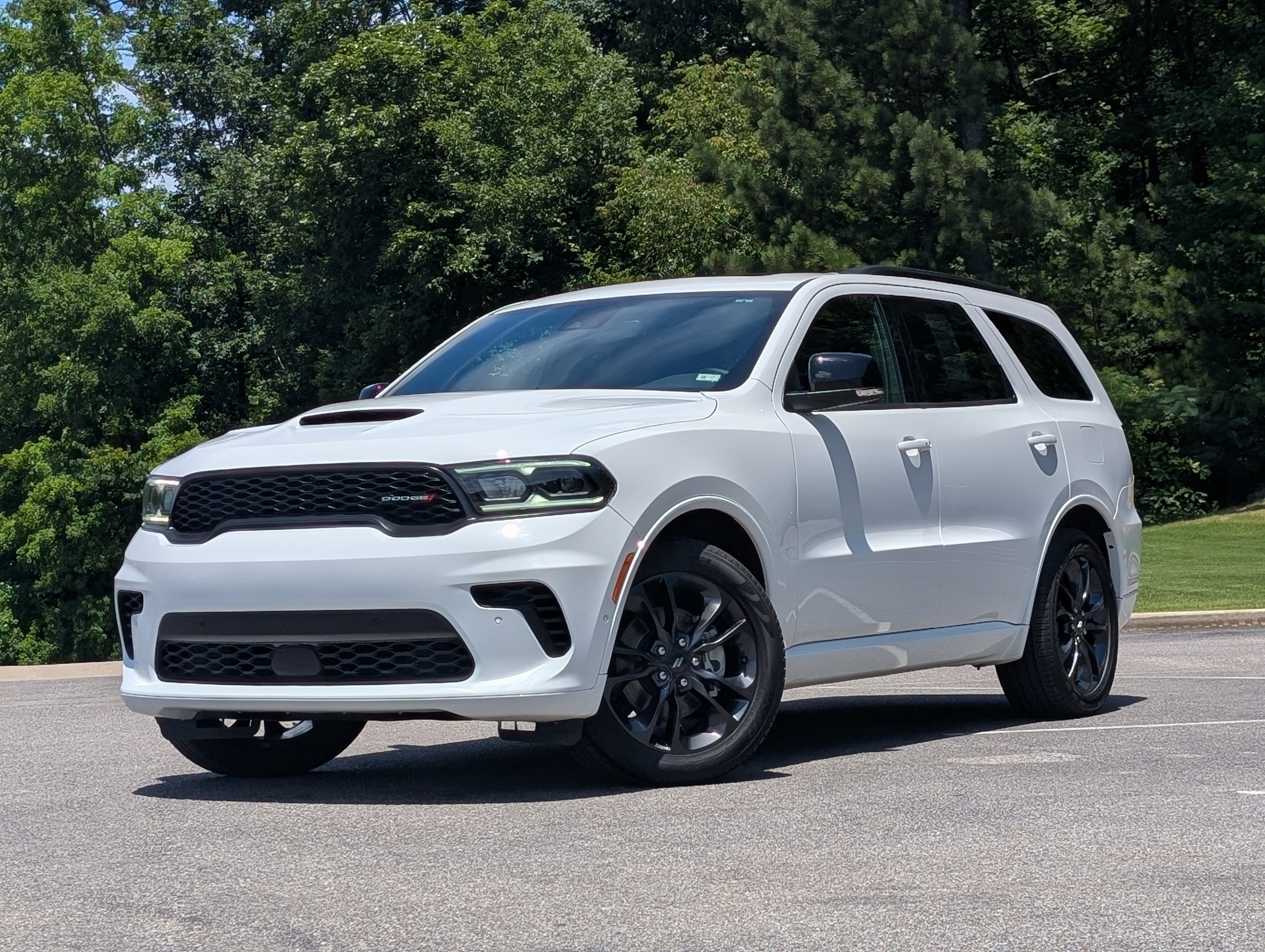 Used 2024 Dodge Durango GT RWD image 4