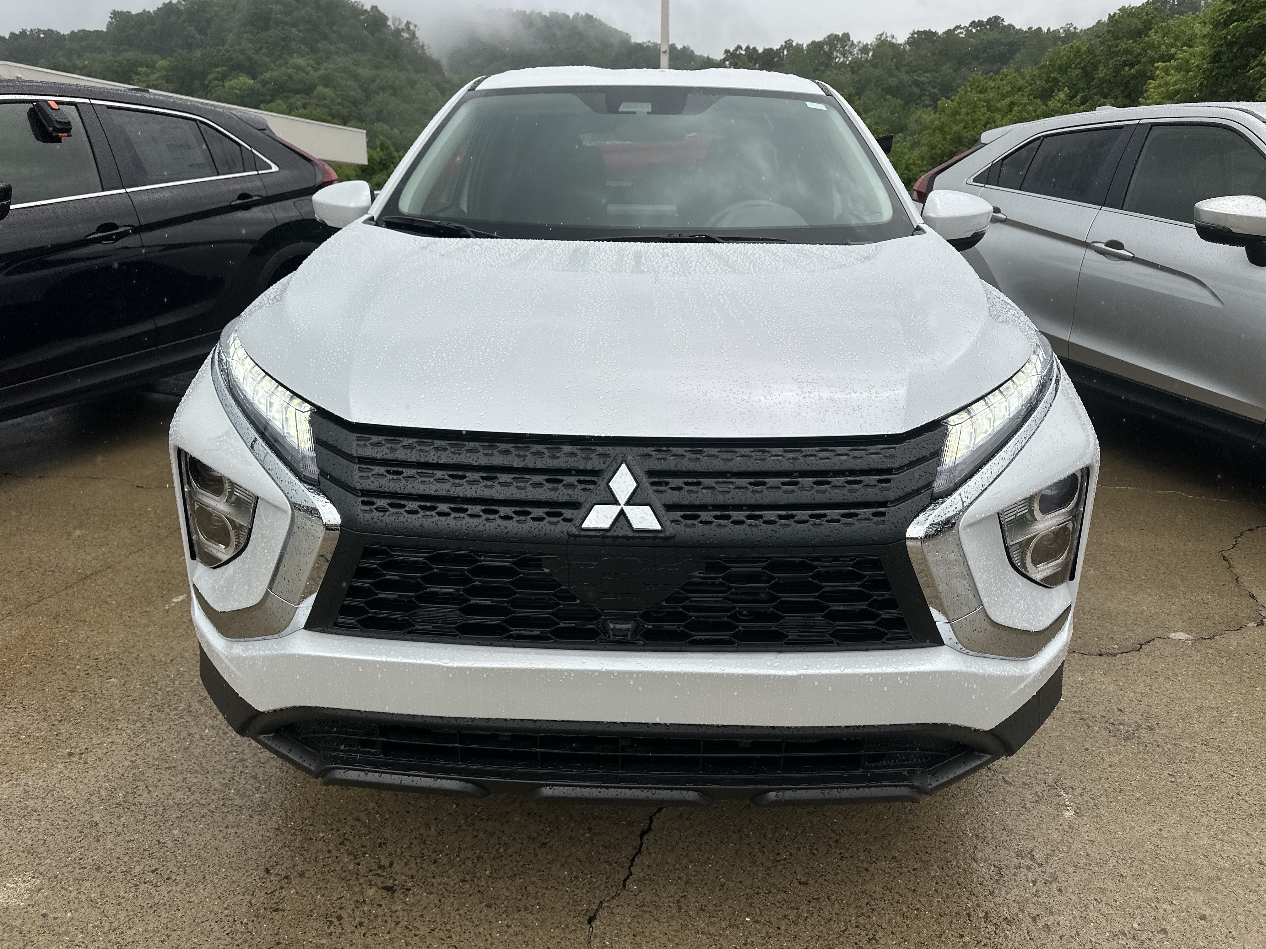 New 2026 Mitsubishi Eclipse Cross ES AWD/4WD image 7
