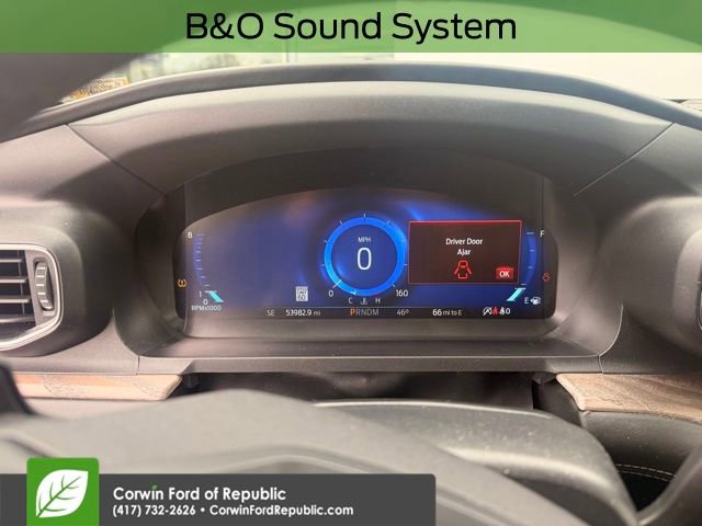 Used 2020 Ford Explorer Platinum w/ Premium Technology Package image 14