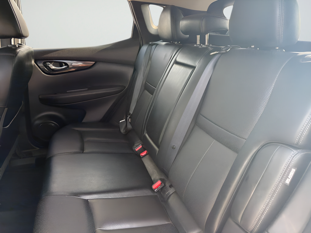 Used 2022 Nissan Rogue Sport SL w/ Premium Package AWD/4WD image 23