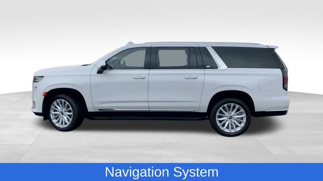 Used 2023 Cadillac Escalade ESV Luxury AWD/4WD image 5