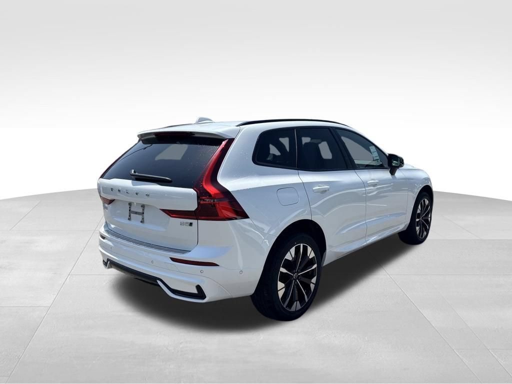 New 2026 Volvo XC60 B5 Plus w/ Protection Package Premier AWD/4WD image 6