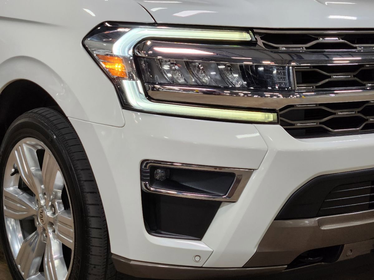 Used 2024 Ford Expedition King Ranch AWD/4WD image 11