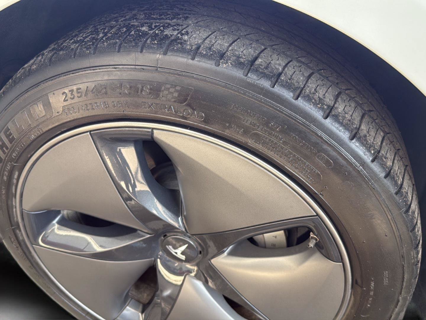 Used 2019 Tesla Model 3 Mid Range RWD image 10