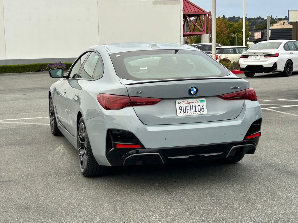 Used 2025 BMW i4 eDrive40 w/ M Sport Package RWD image 3