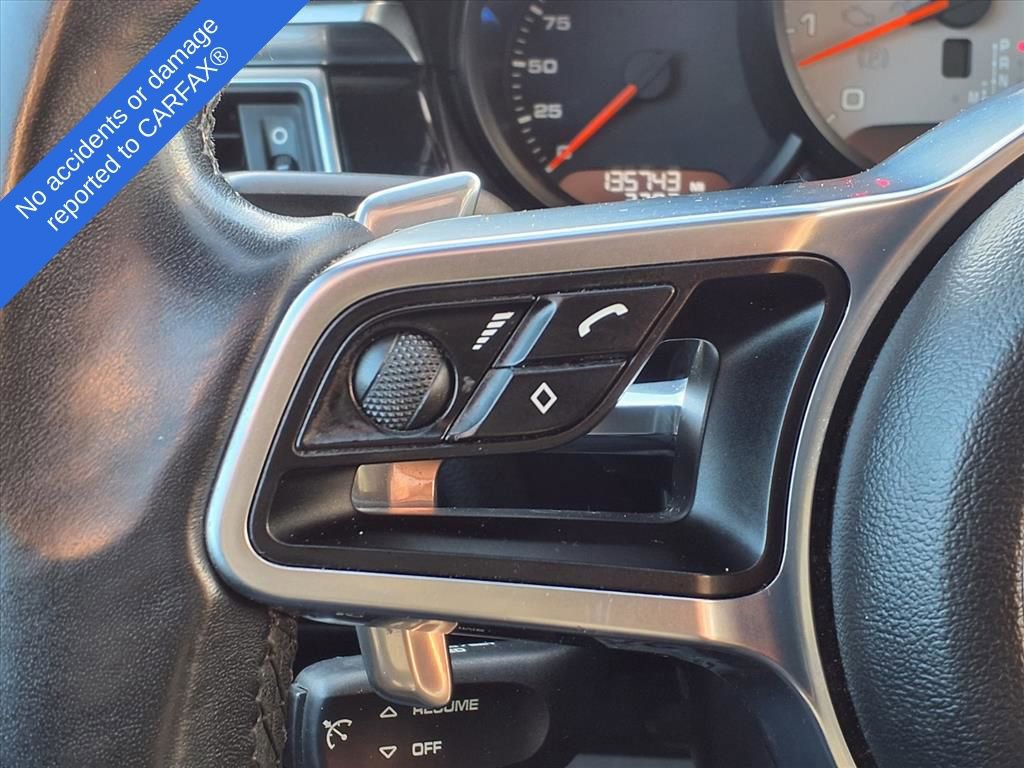 Used 2015 Porsche Macan S image 27