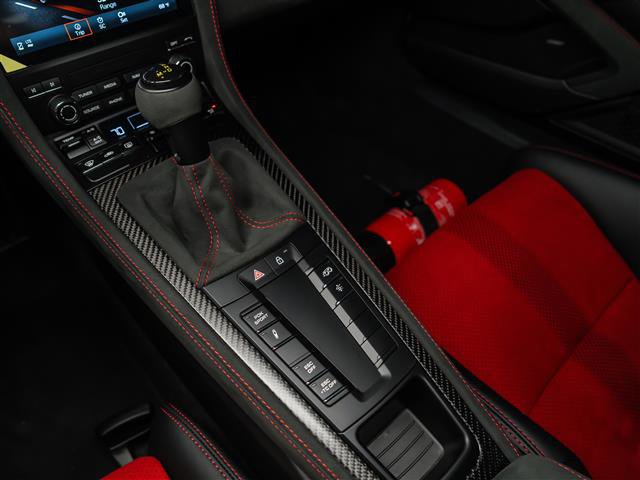 Certified 2025 Porsche 718 Boxster Spyder RS image 34