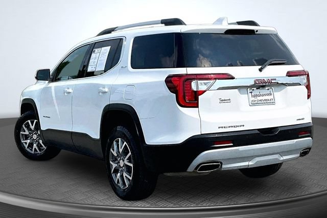 Used 2023 GMC Acadia SLT AWD/4WD image 4