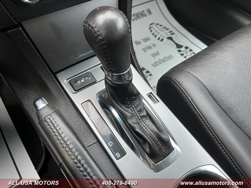 Used 2013 Acura ILX w/ Technology Package FWD image 38