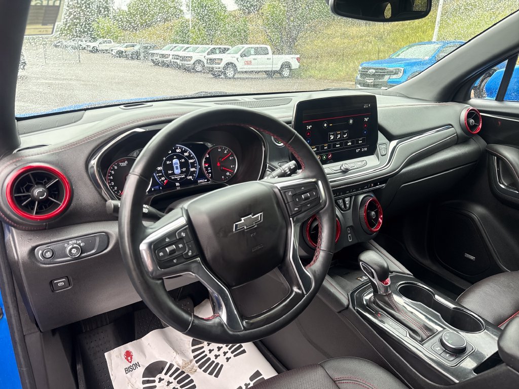Used 2025 Chevrolet Blazer RS FWD image 15