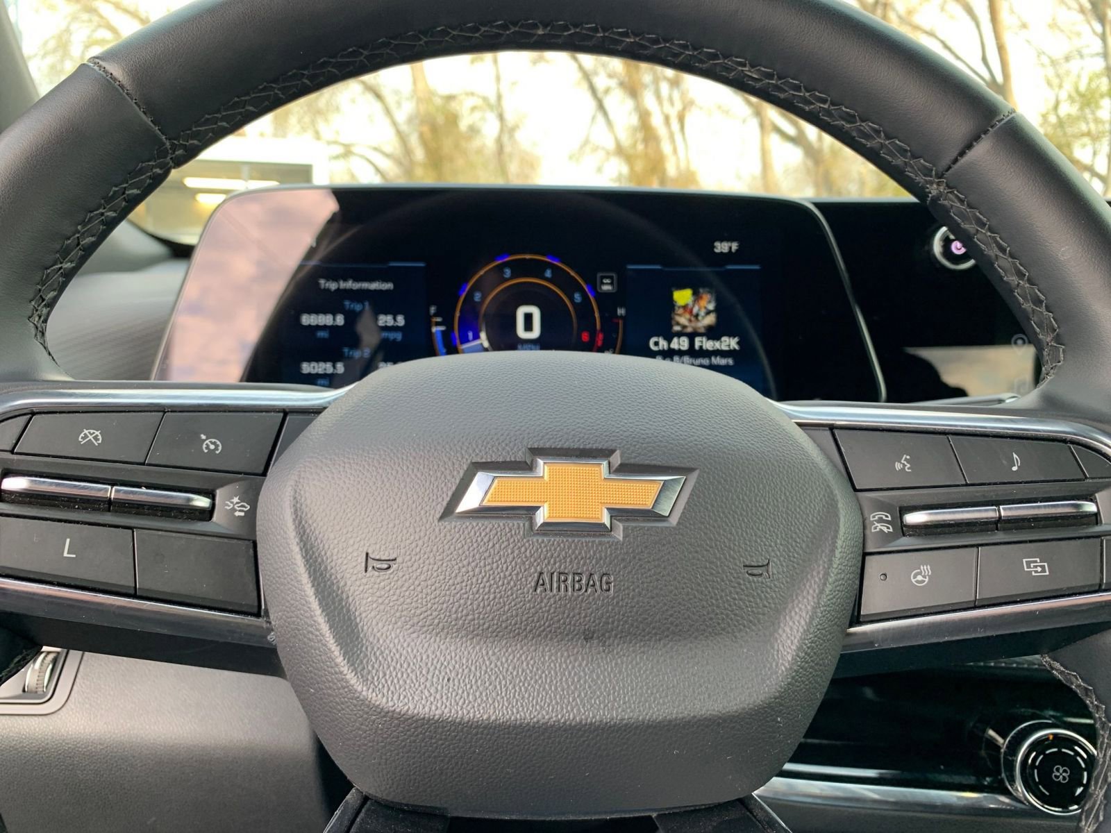 Used 2025 Chevrolet Equinox LT image 27