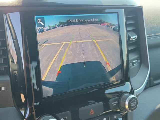 Used 2020 RAM 1500 Laramie AWD/4WD image 19