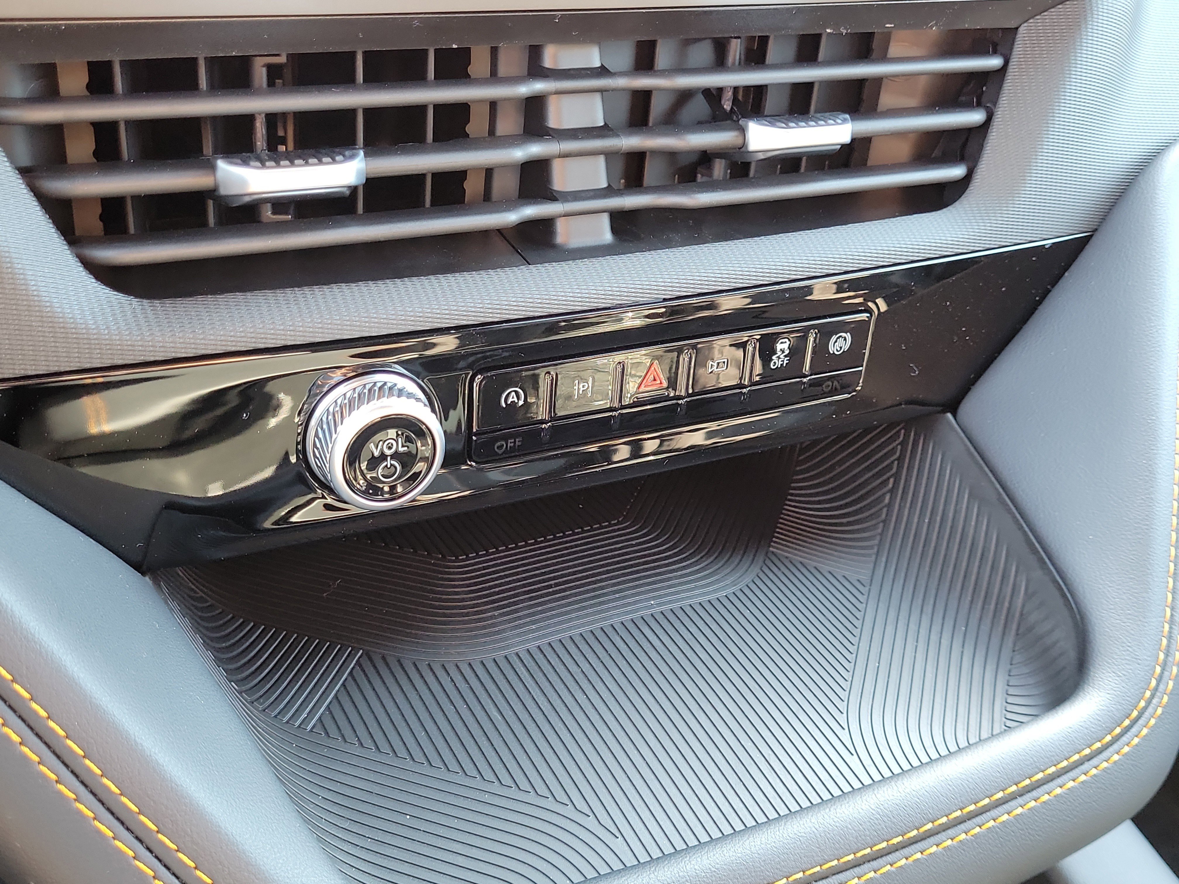 New 2026 Ford Explorer Tremor w/ Tremor Ultimate Package image 20