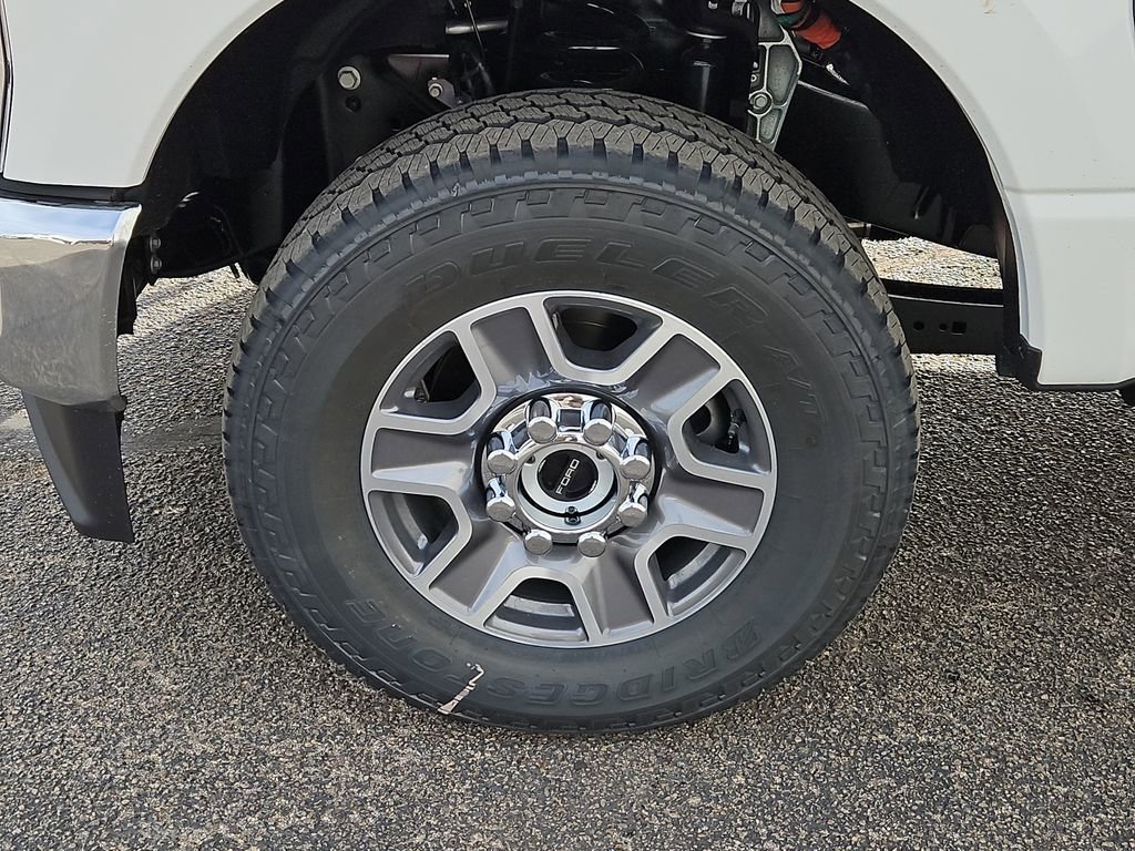 New 2026 Ford F250 Lariat w/ Lariat Ultimate Package image 17