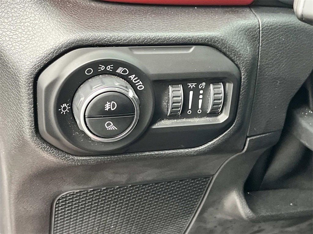 Used 2021 Jeep Gladiator Rubicon image 25