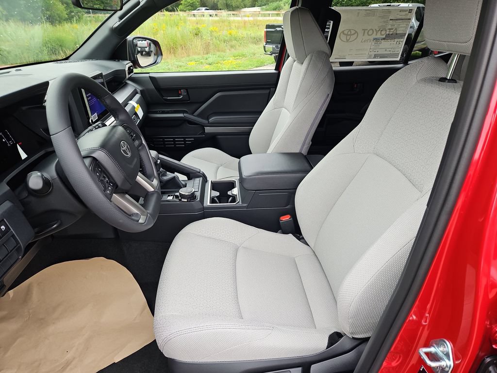New 2026 Toyota 4Runner SR5 AWD/4WD image 18