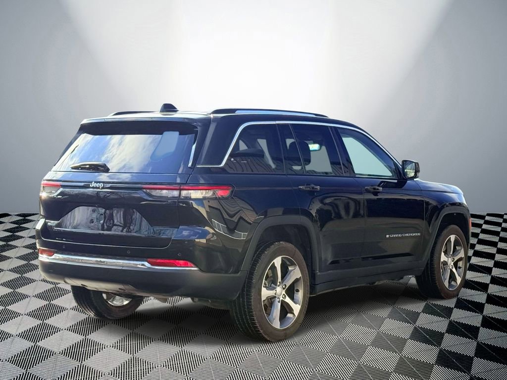 Used 2023 Jeep Grand Cherokee 4WD 4xe image 6