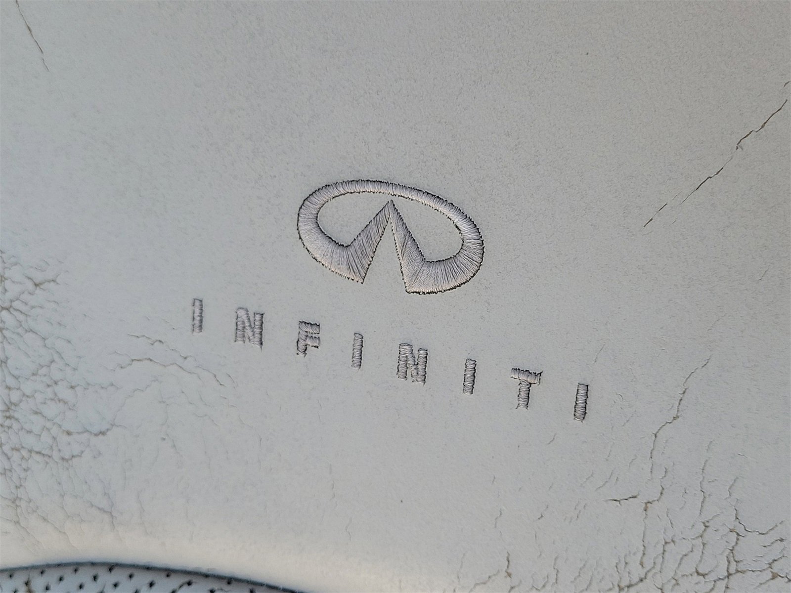 Used 2013 INFINITI G37 Journey w/ Premium Pkg image 14