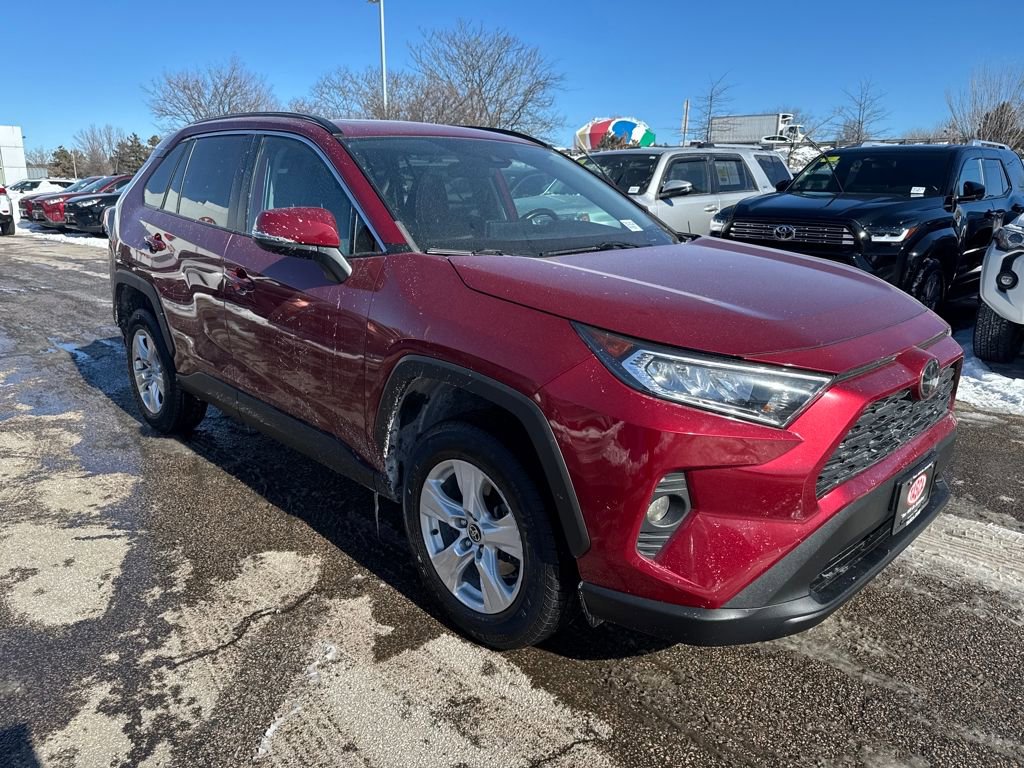 Used 2021 Toyota RAV4 XLE w/ Convenience Package image 9