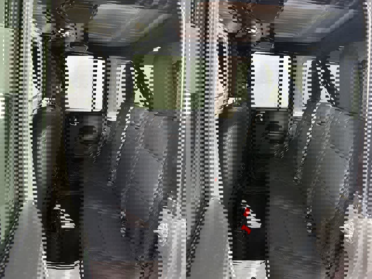 Used 2021 Jeep Wrangler Unlimited Sport image 28