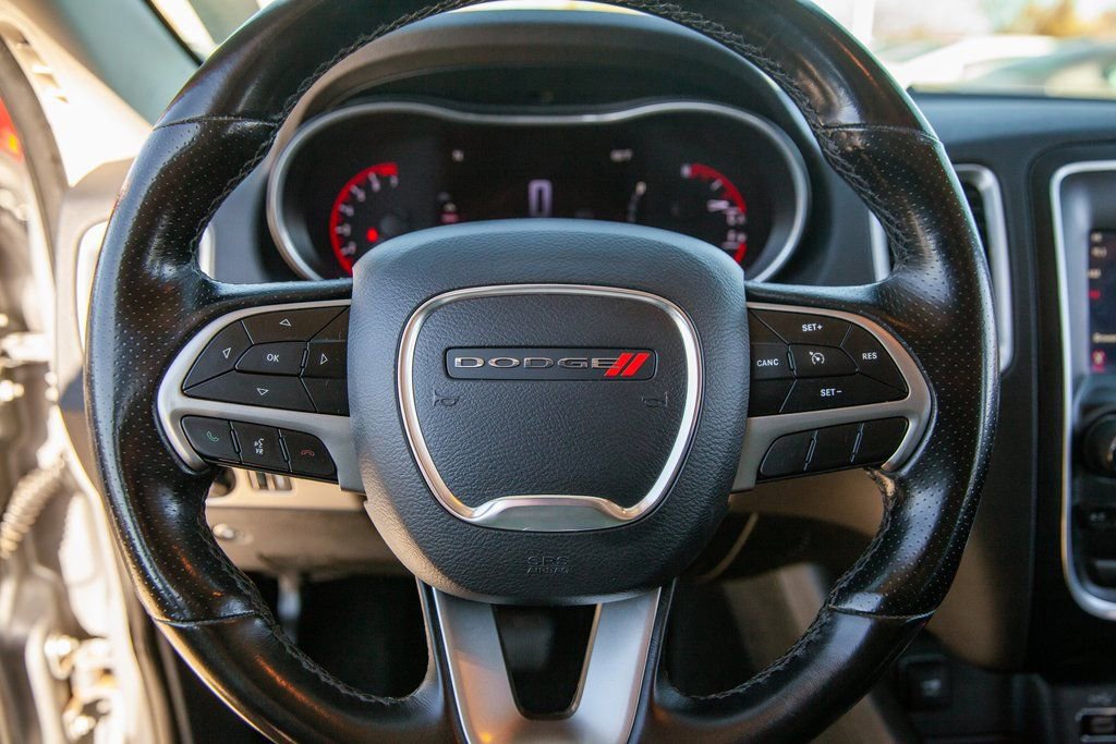 Used 2020 Dodge Durango SXT w/ 3rd Row Seating Group image 18