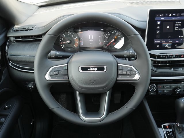 New 2025 Jeep Compass Limited w/ Sun & Sound Group image 17