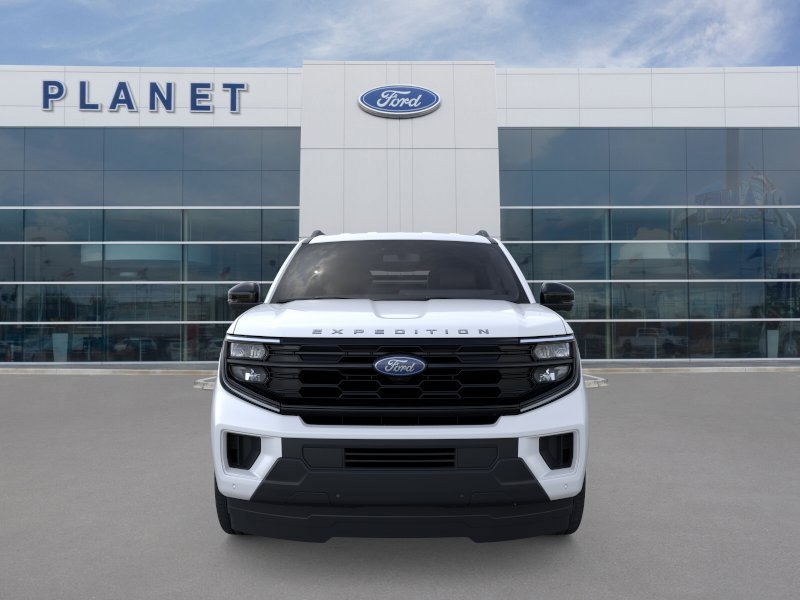 New 2026 Ford Expedition Active image 7