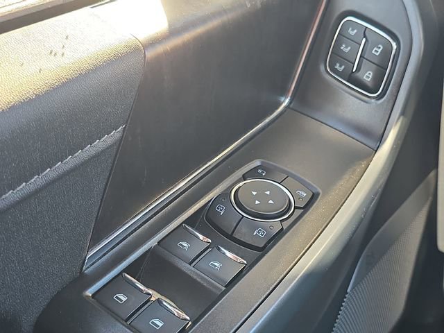 Used 2022 Ford F150 Lariat w/ Equipment Group 502A High AWD/4WD image 13