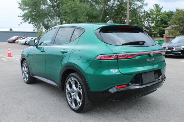 Used 2025 Alfa Romeo Tonale AWD/4WD image 39