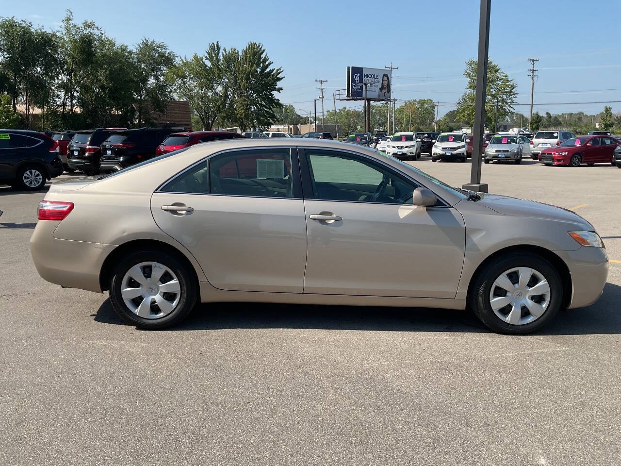 Used 2007 Toyota Camry LE FWD image 9