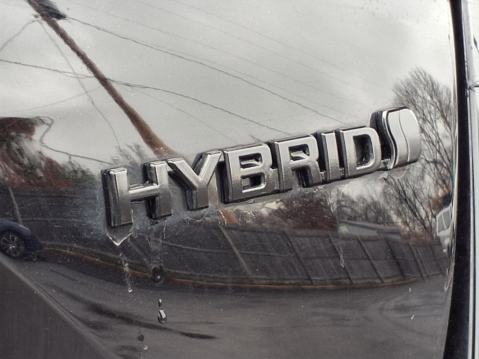 Used 2022 Toyota Prius Limited w/ Premium Convenience Package image 33