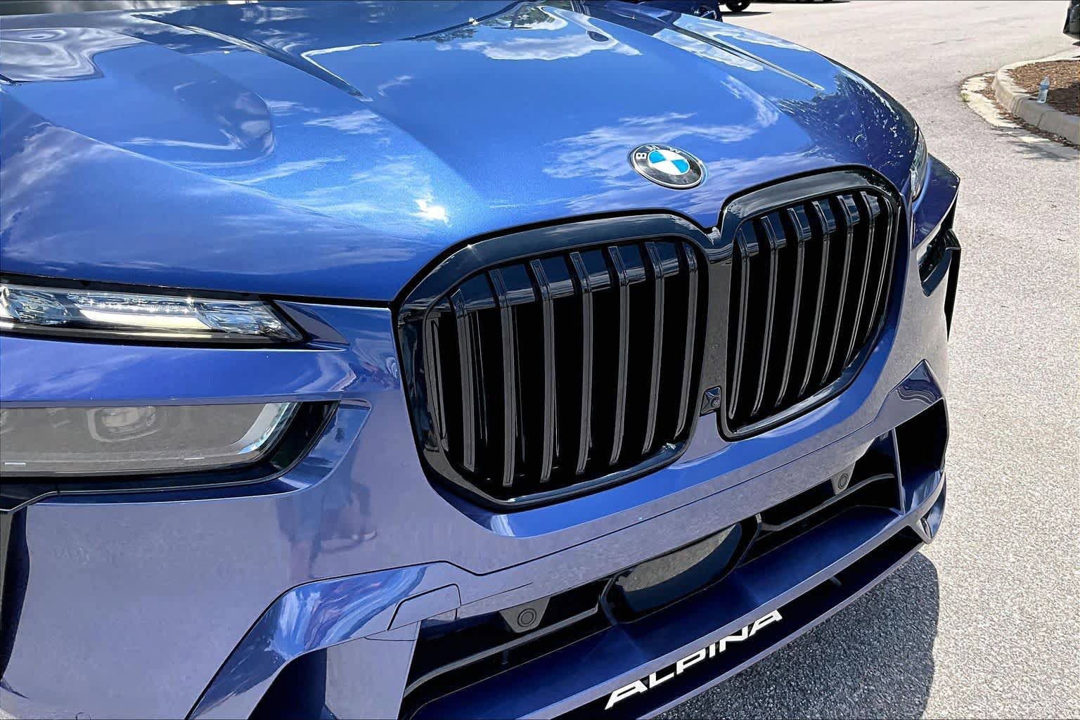 Certified 2024 BMW ALPINA XB7 AWD/4WD image 32