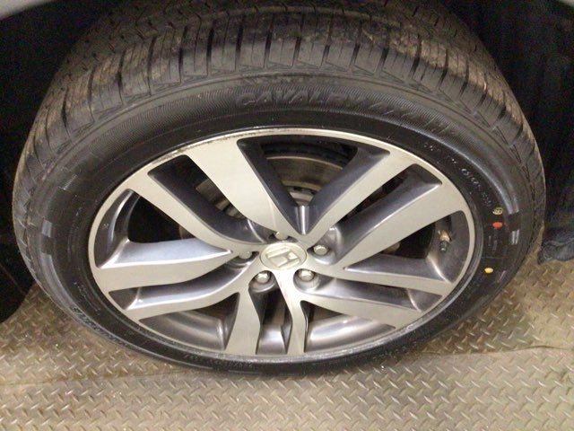 Used 2017 Honda Pilot Elite image 27