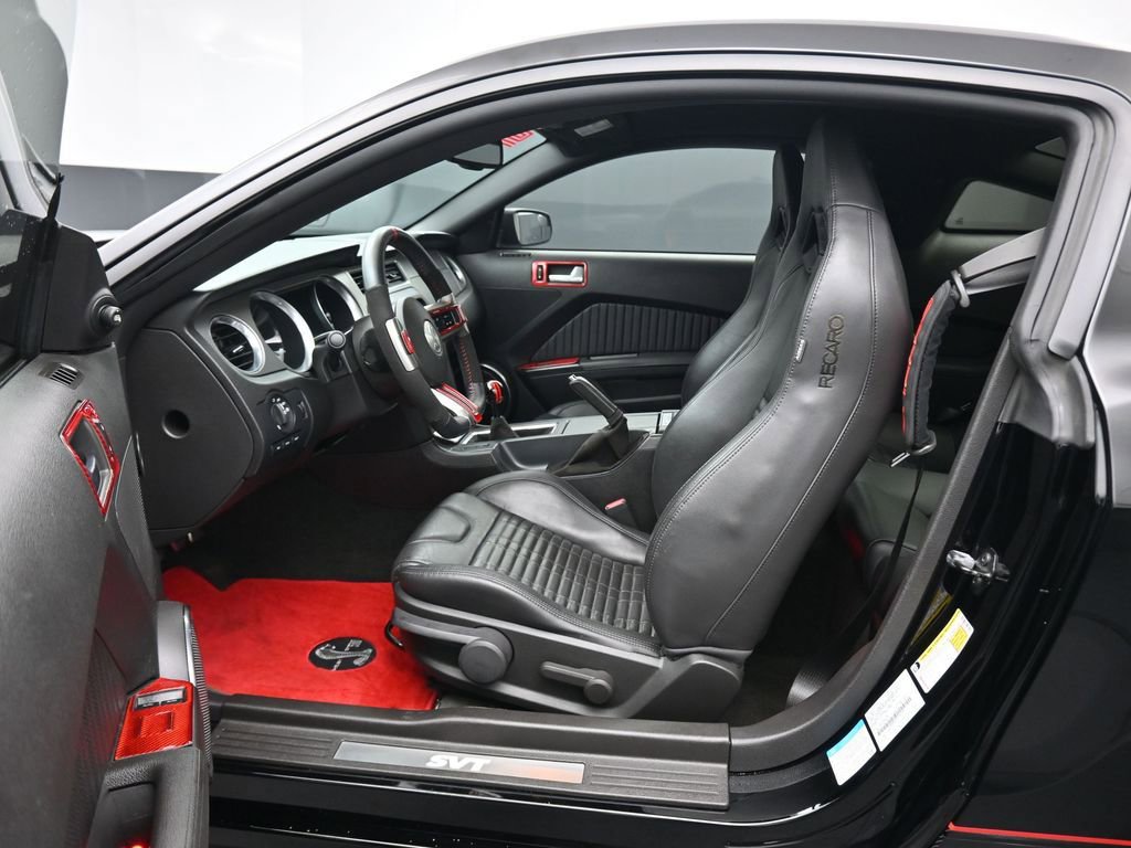 Used 2012 Ford Mustang Shelby GT500 w/ SVT Performance Pkg RWD image 11